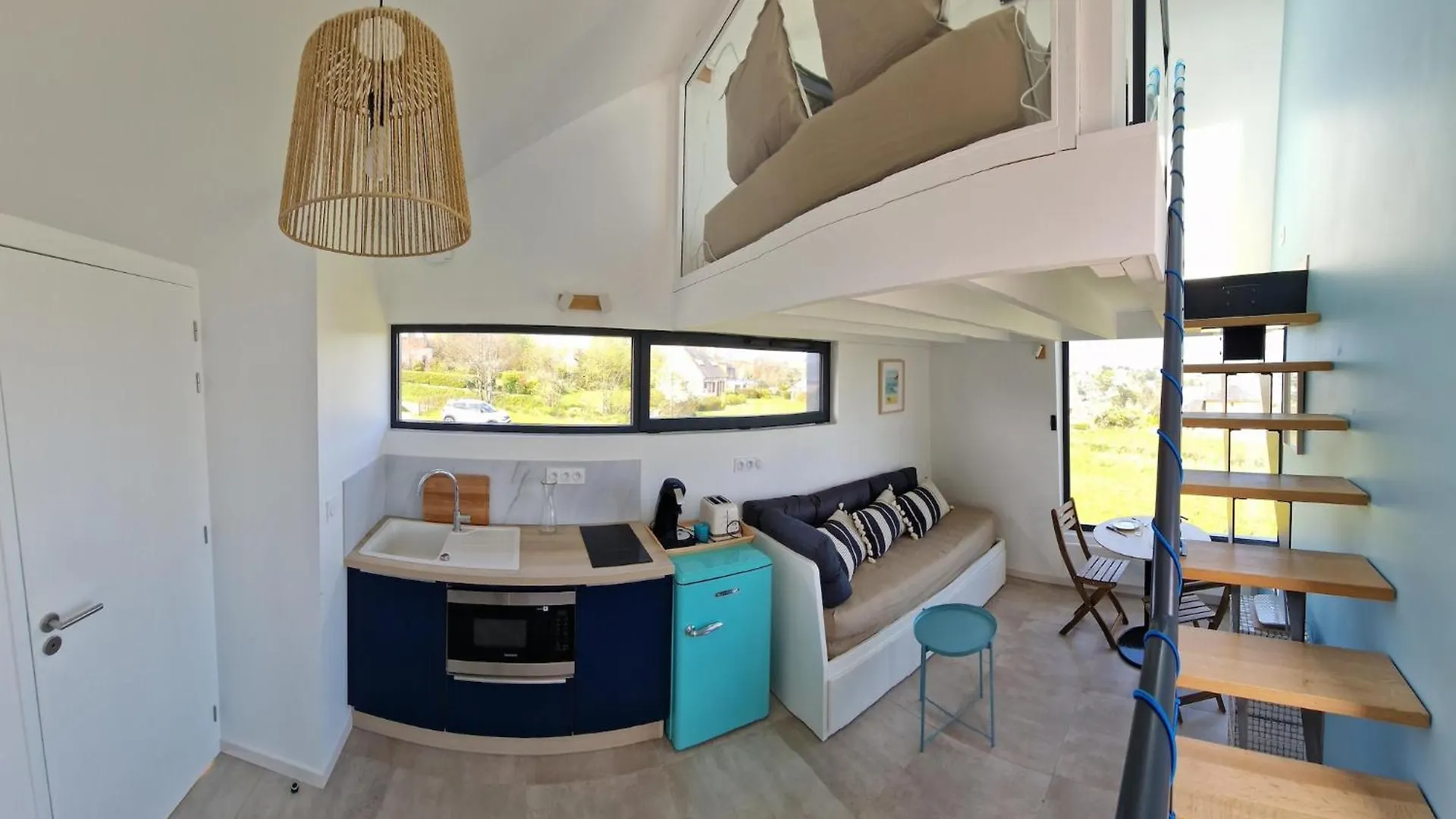 לוקווירק Villa With Superb Sea View, Beach Access 400 M בית נופש